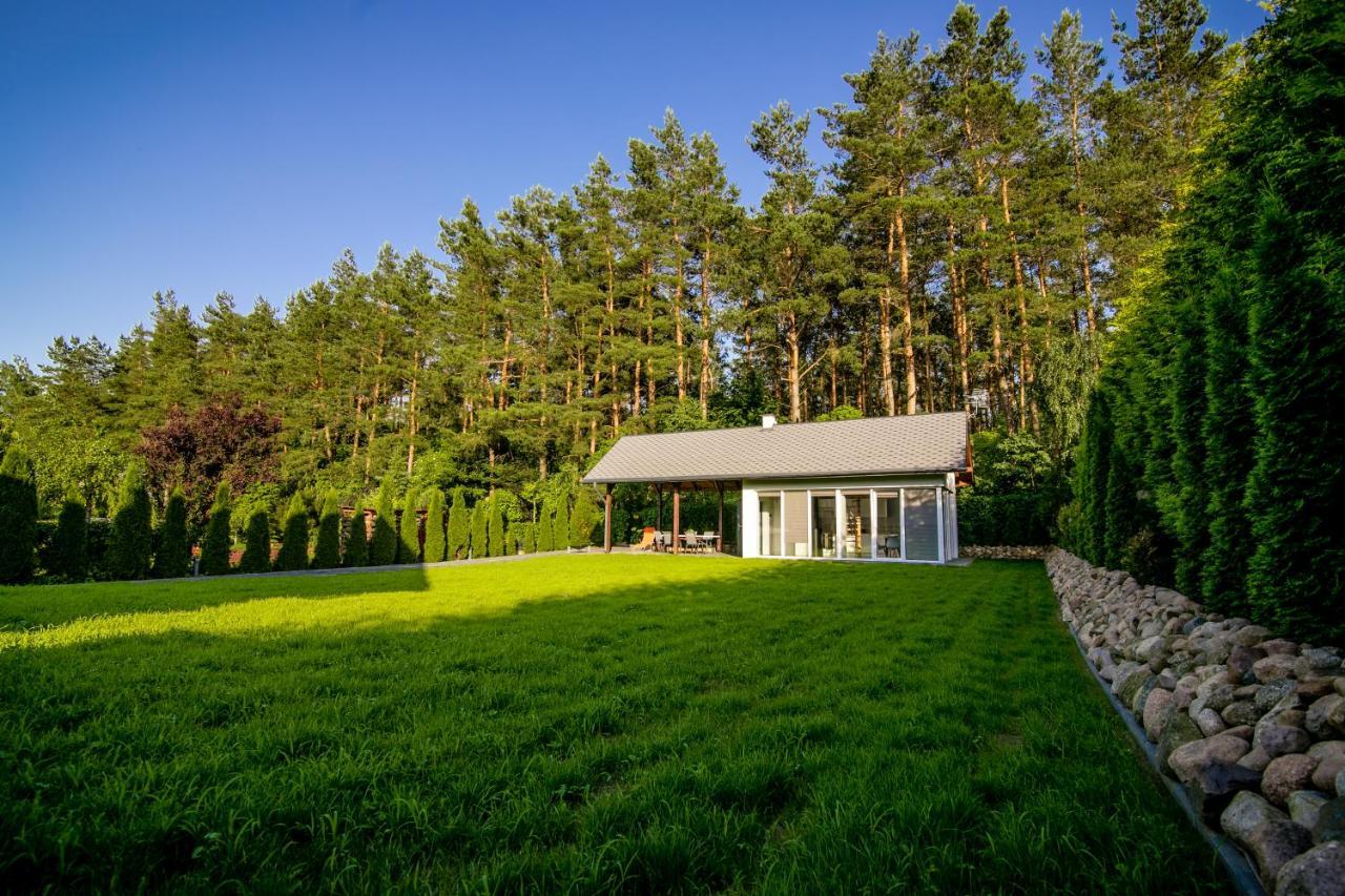 Villa Lesny Zakatek à Rybno  Extérieur photo