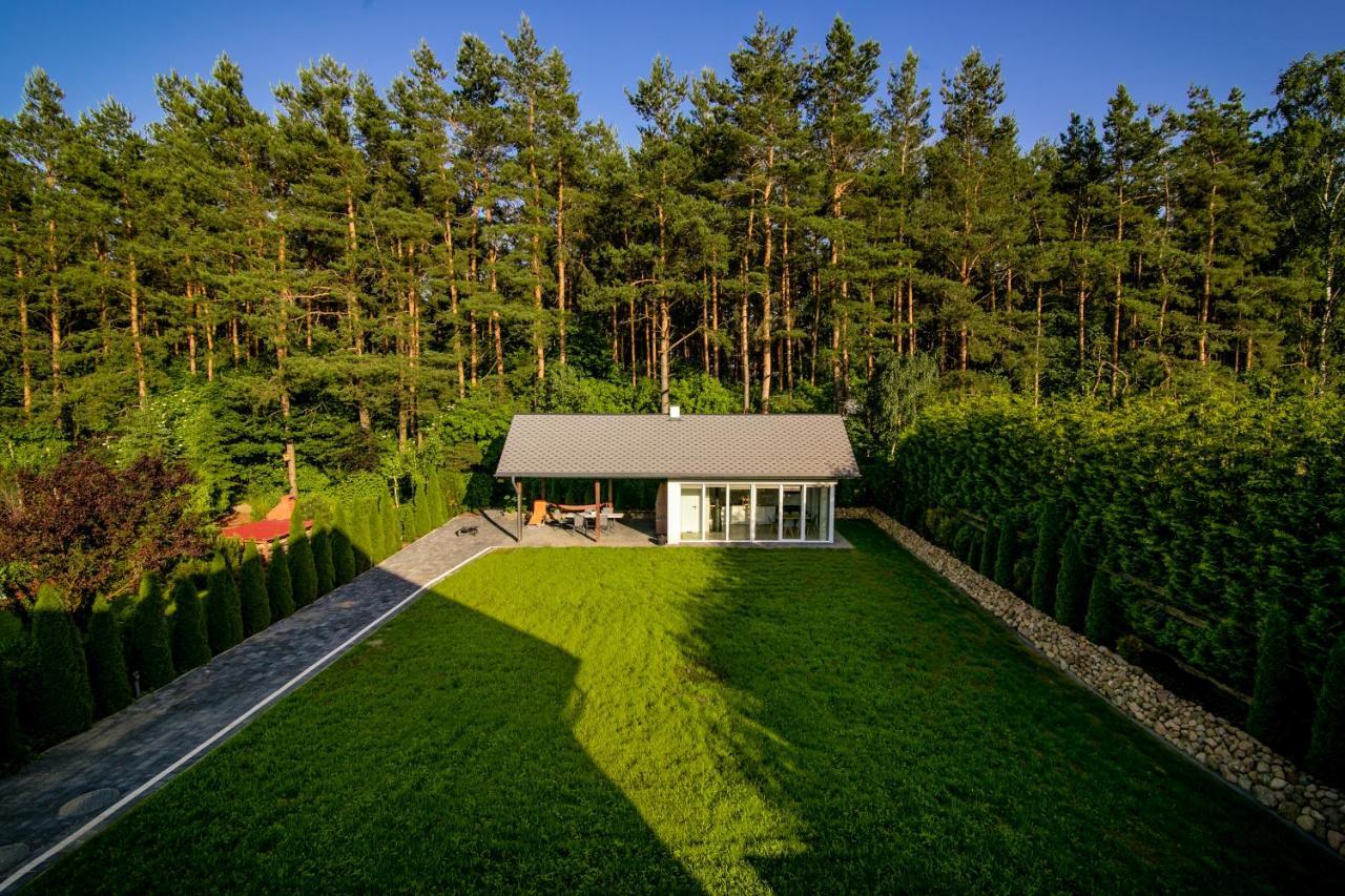 Villa Lesny Zakatek à Rybno  Extérieur photo